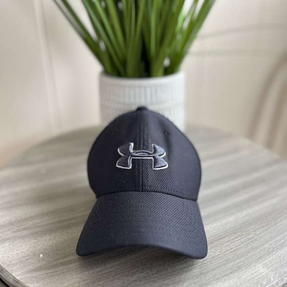 Under Armour Other - Under Armor youth hat